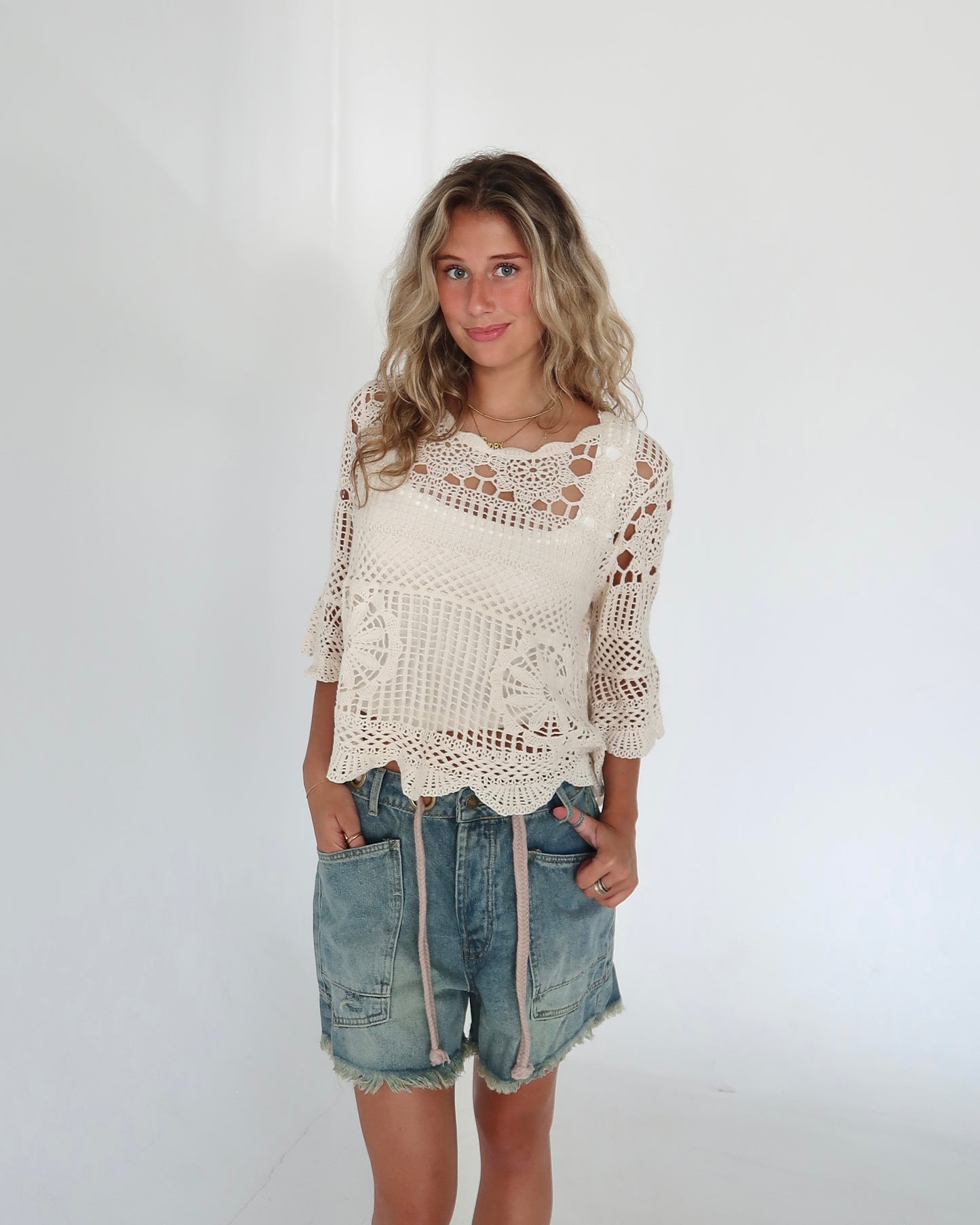 IRIS CROCHET TOP